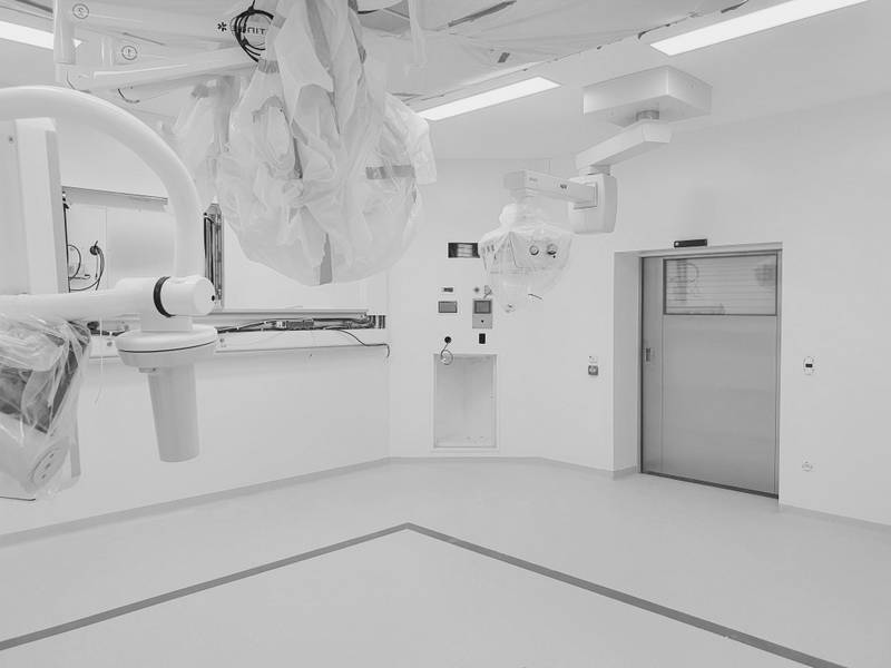 porte automatique secteur santé, salle blanche, bloc opératoire