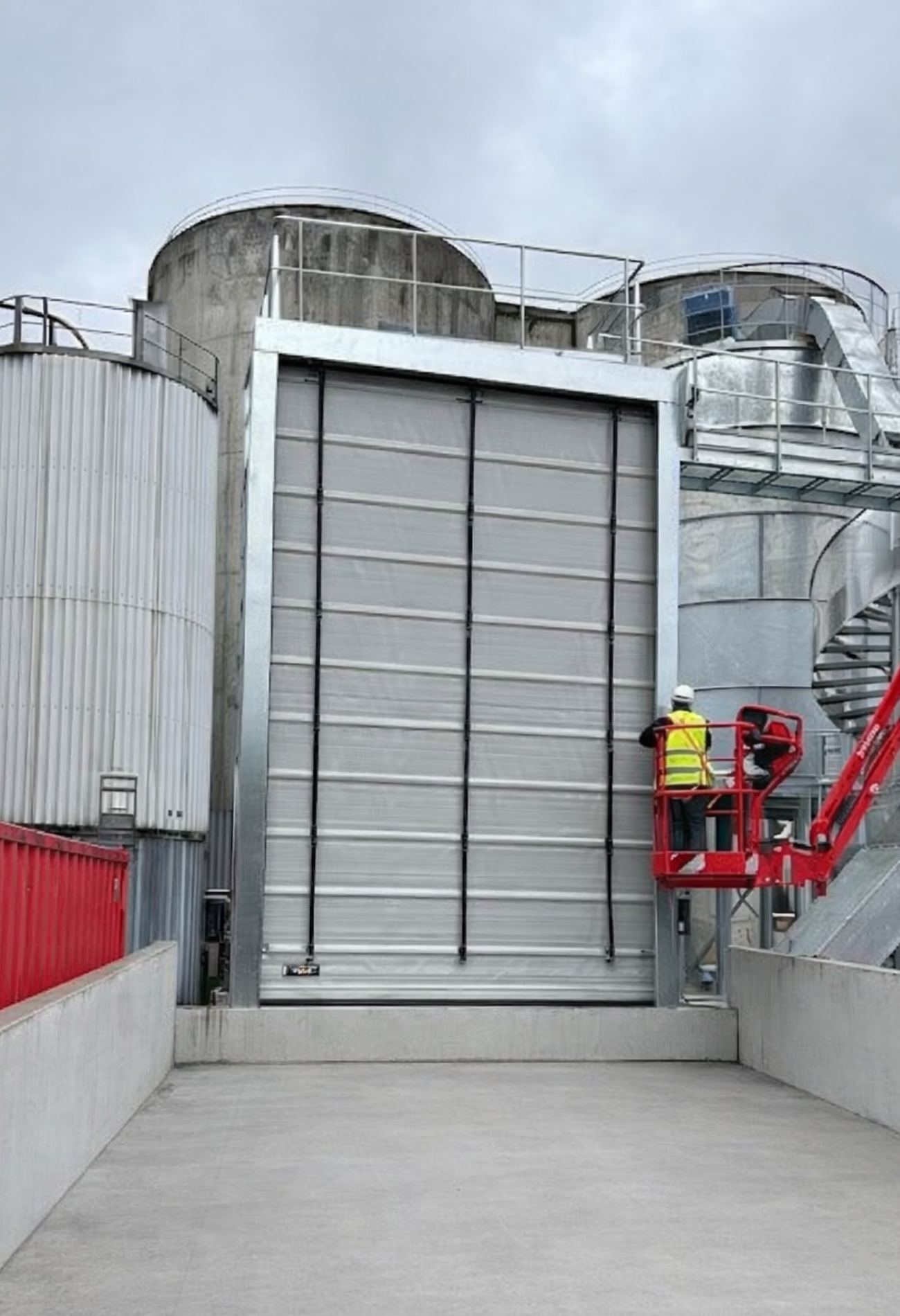 Fabricant porte industrielle